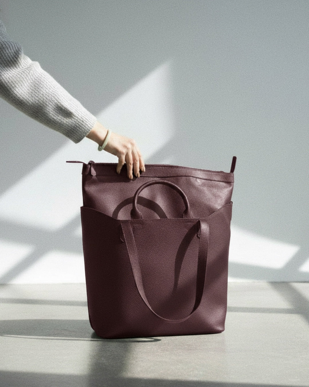Colossi Tote